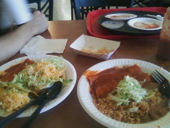 Los Compadres Mexican Food
